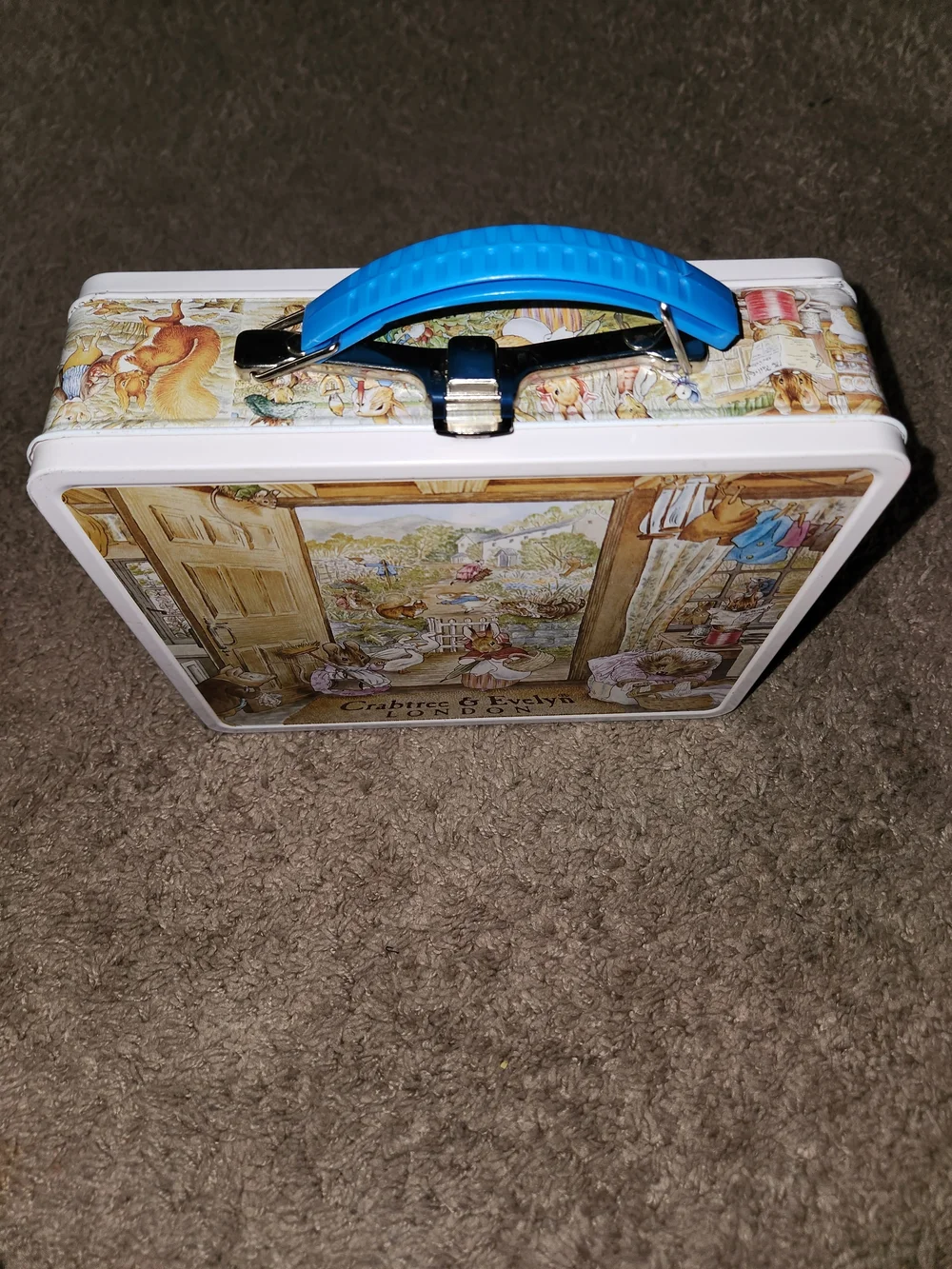Crabtree & Evelyn London Decorative Tin Lunchbox with Blue Handle